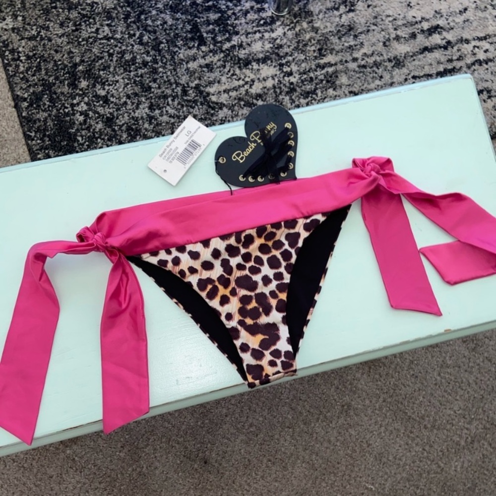 Beach Bunny Cheetahlicious bikini bottoms